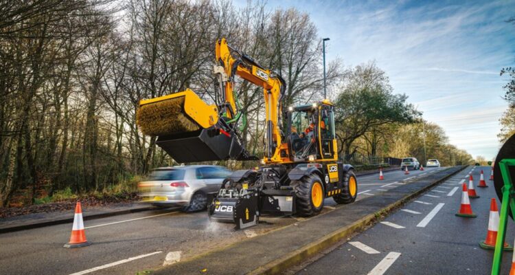 JCB Pothole Pro