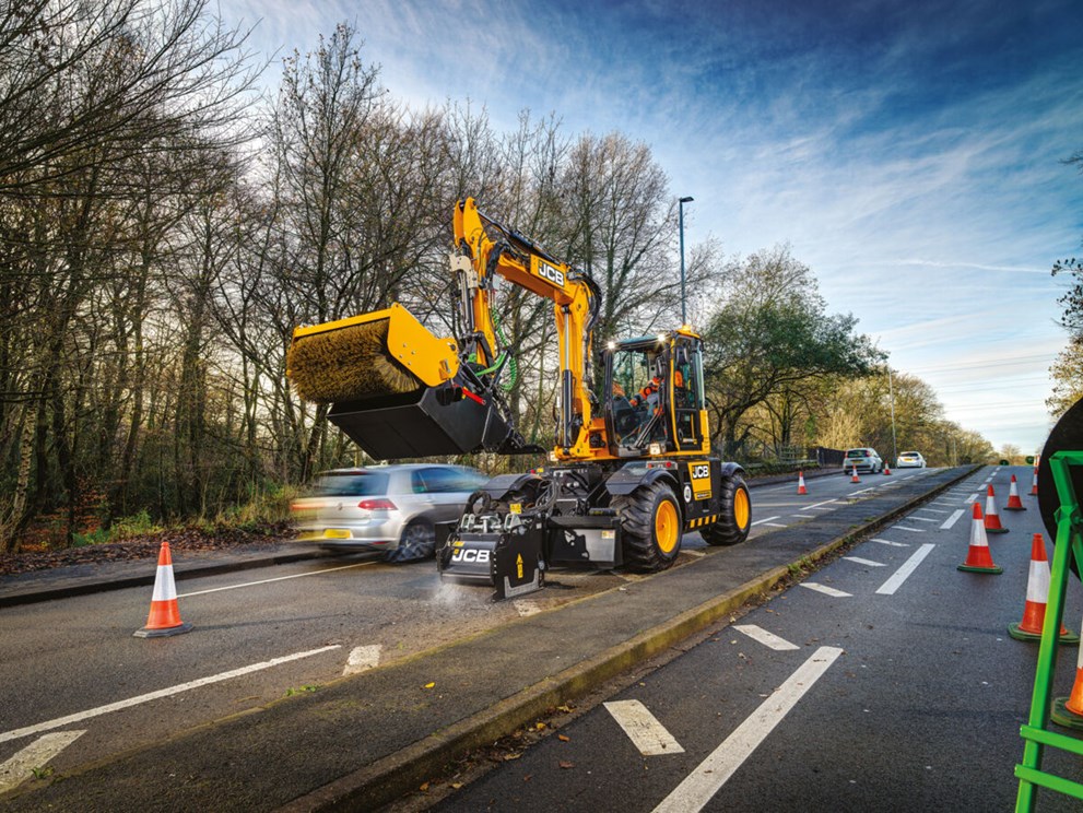 JCB Pothole Pro
