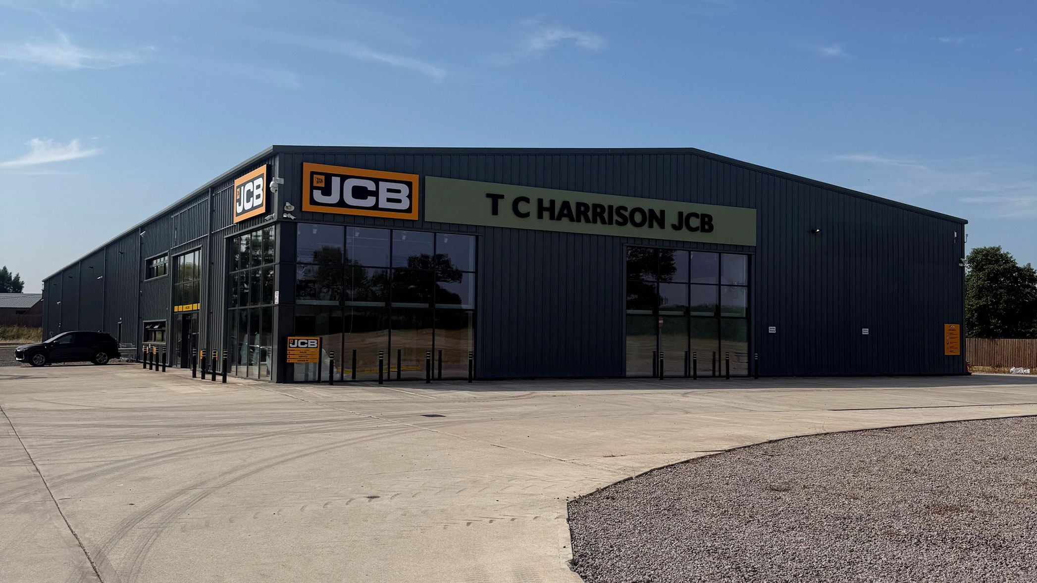 TC Harrison Group makes a positive statement of intent with the purchase of a new TCH JCB depot near Ashbourne